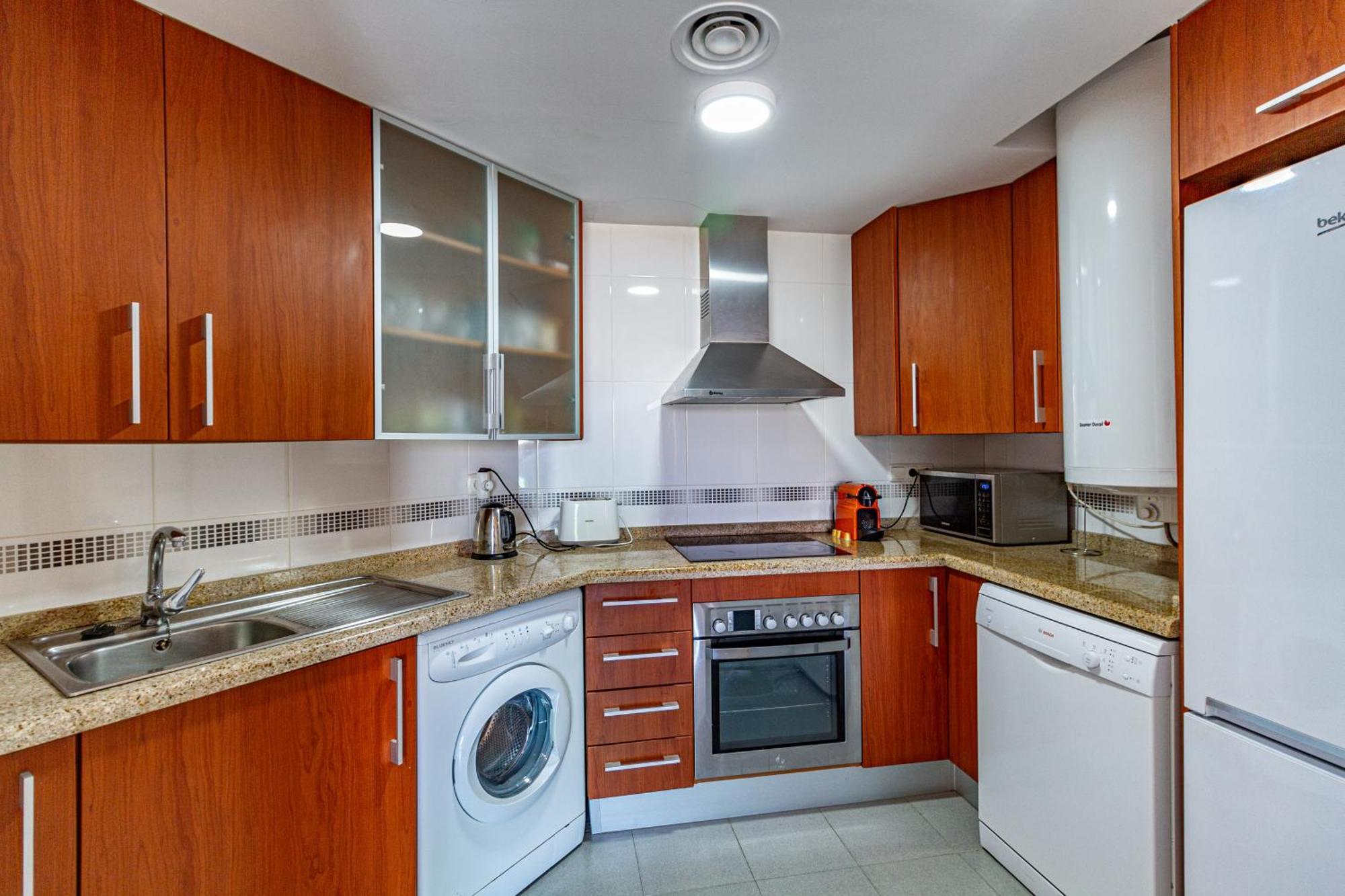 Apartment Vilapark With Pool, Free Parking, Terrace, Beach Benidorm Luaran gambar